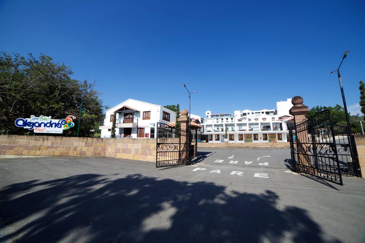 Hotel Majam'S Resort 圣希尔 外观 照片